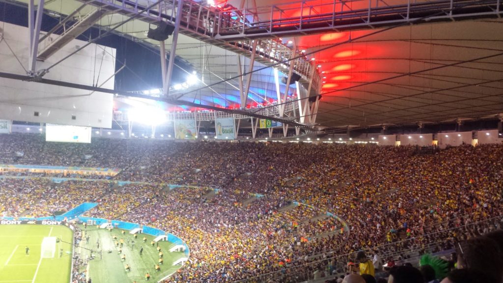 Maracana crowd