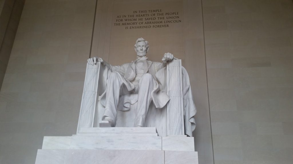Lincoln statue Washington DC