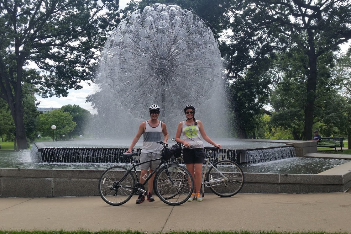 Minneapolis bike ride fountain
