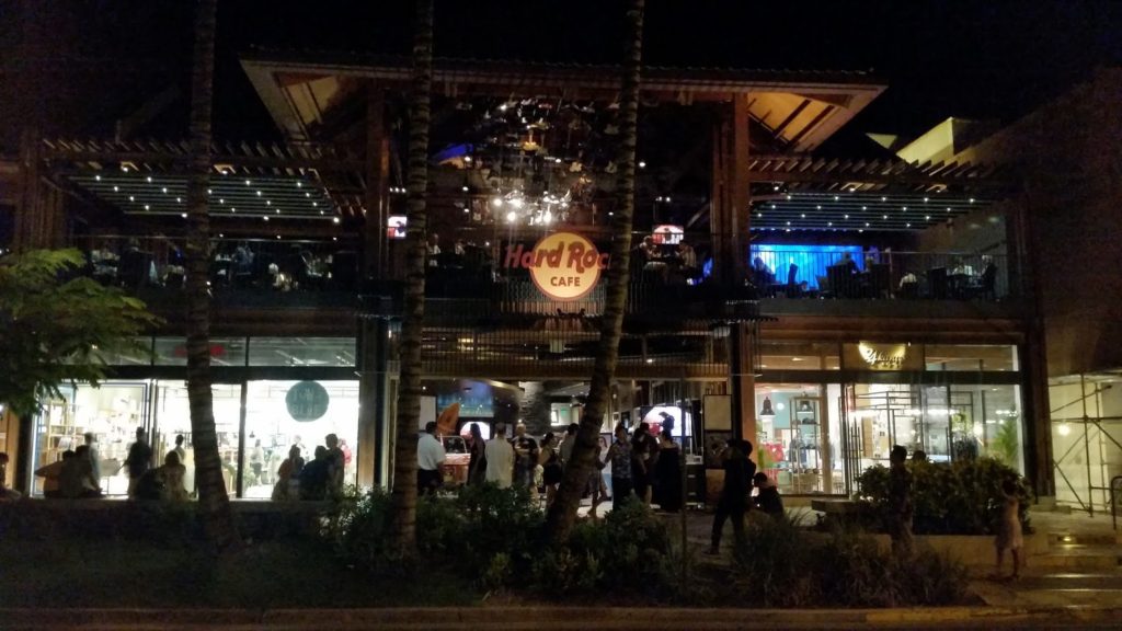 Hard Rock Cafe Honolulu