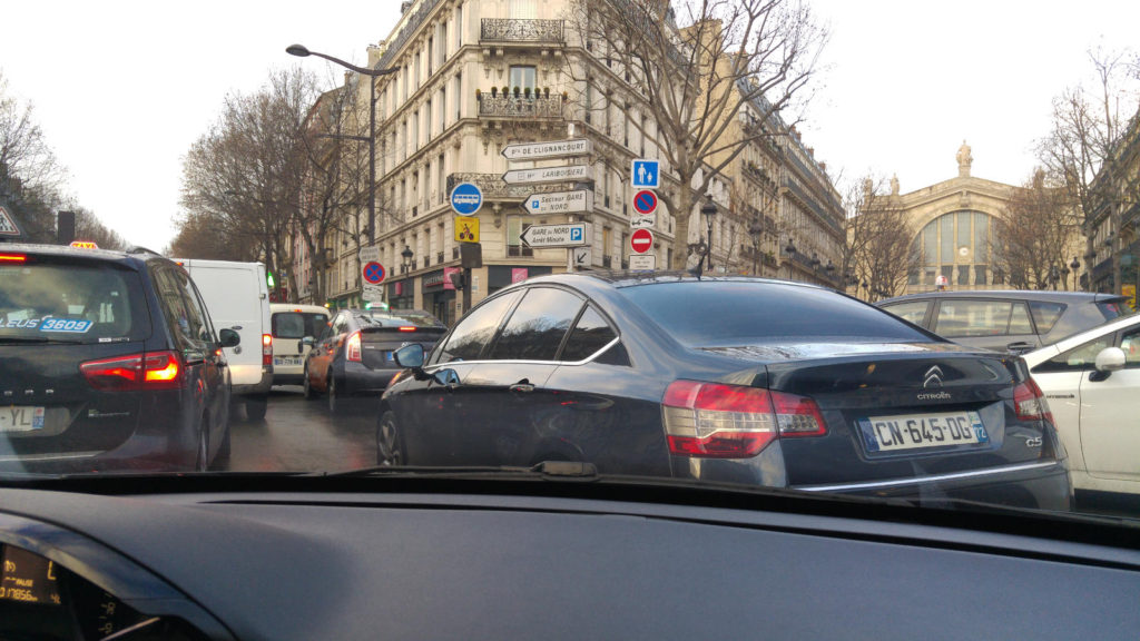 Driving in Paris - Gare du Nord