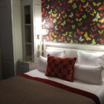 Hotel Monge room