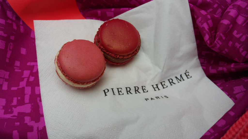 Paris macaroons