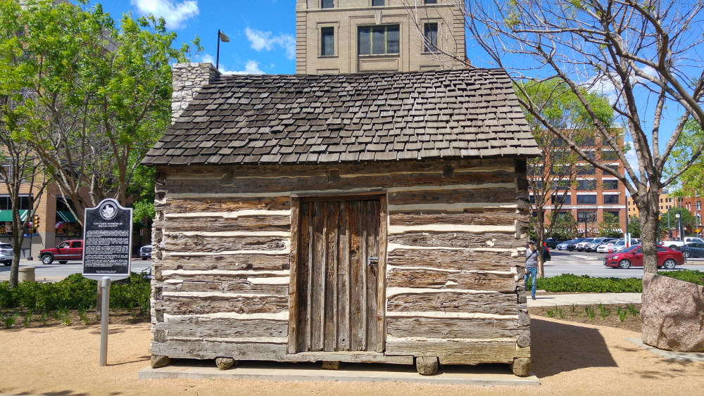 Dallas cabin