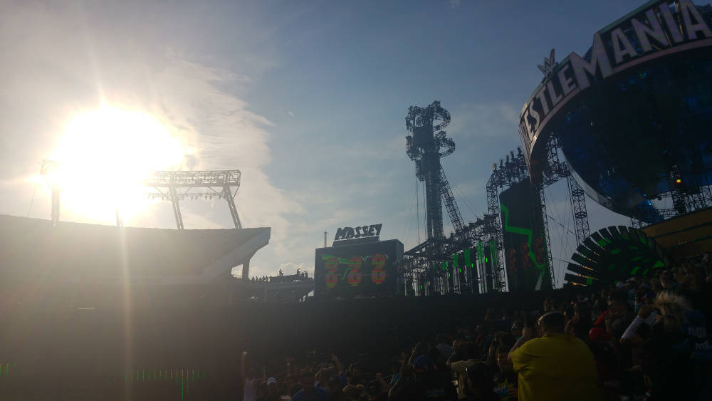 Wrestlemania sun