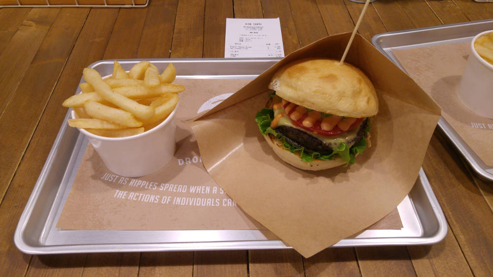 Vegan burger at Ripple