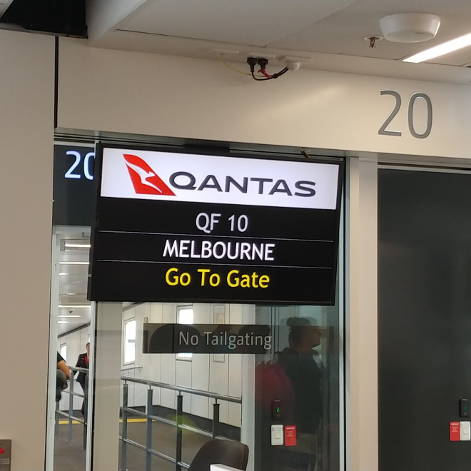 QF10 to Melbourne