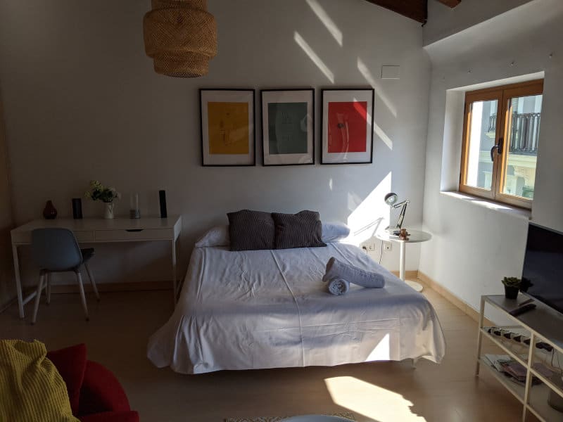 Valencia room 2