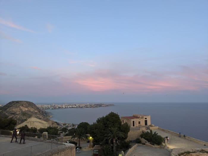 Pink sky Alicante